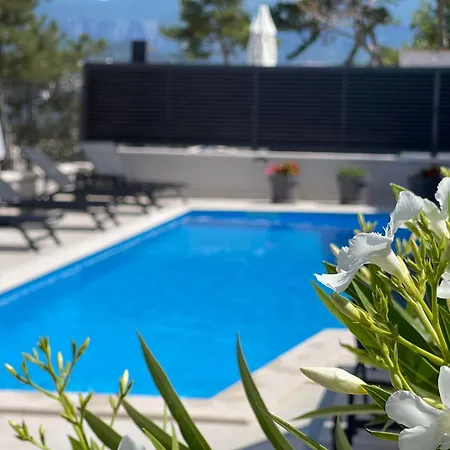 Apartmán Sealuxe Mit Whirlpool By Interhome