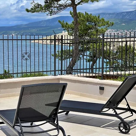 Sealuxe Mit Whirlpool By Interhome *