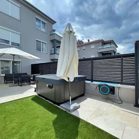 Sealuxe Mit Whirlpool By Interhome Apartmán