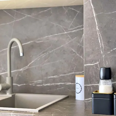 Sealuxe Mit Whirlpool By Interhome Apartmán