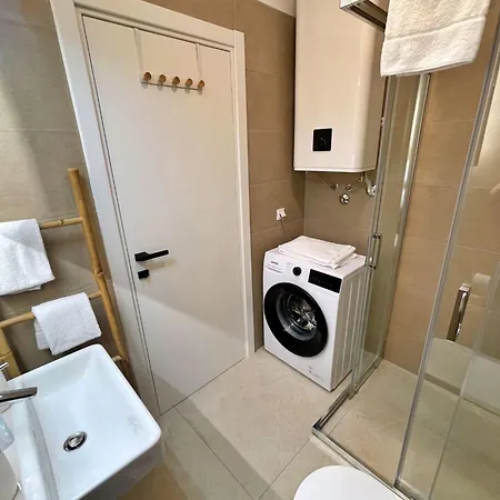 Sealuxe Mit Whirlpool By Interhome *